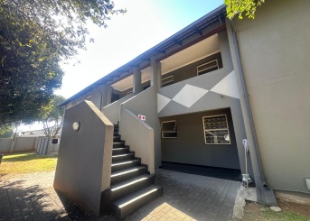 Village Green Denton Street, Ridgeway, Gauteng, 2 Bedrooms Bedrooms, 0 ,1 BathroomBathrooms,Apartment,For Sale,Village Green Denton Street,0,1671