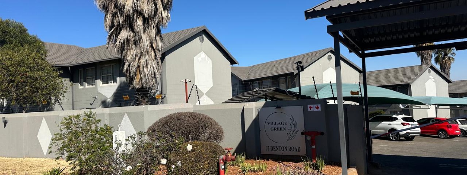 Village Green Denton Street, Ridgeway, Gauteng, 2 Bedrooms Bedrooms, 0 ,1 BathroomBathrooms,Apartment,For Sale,Village Green Denton Street,0,1671
