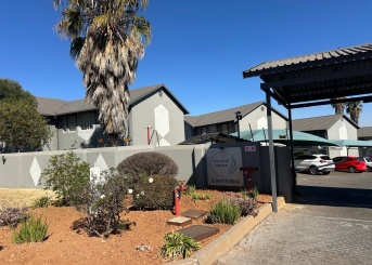 Village Green Denton Street, Ridgeway, Gauteng, 2 Bedrooms Bedrooms, 0 ,1 BathroomBathrooms,Apartment,For Sale,Village Green Denton Street,0,1671