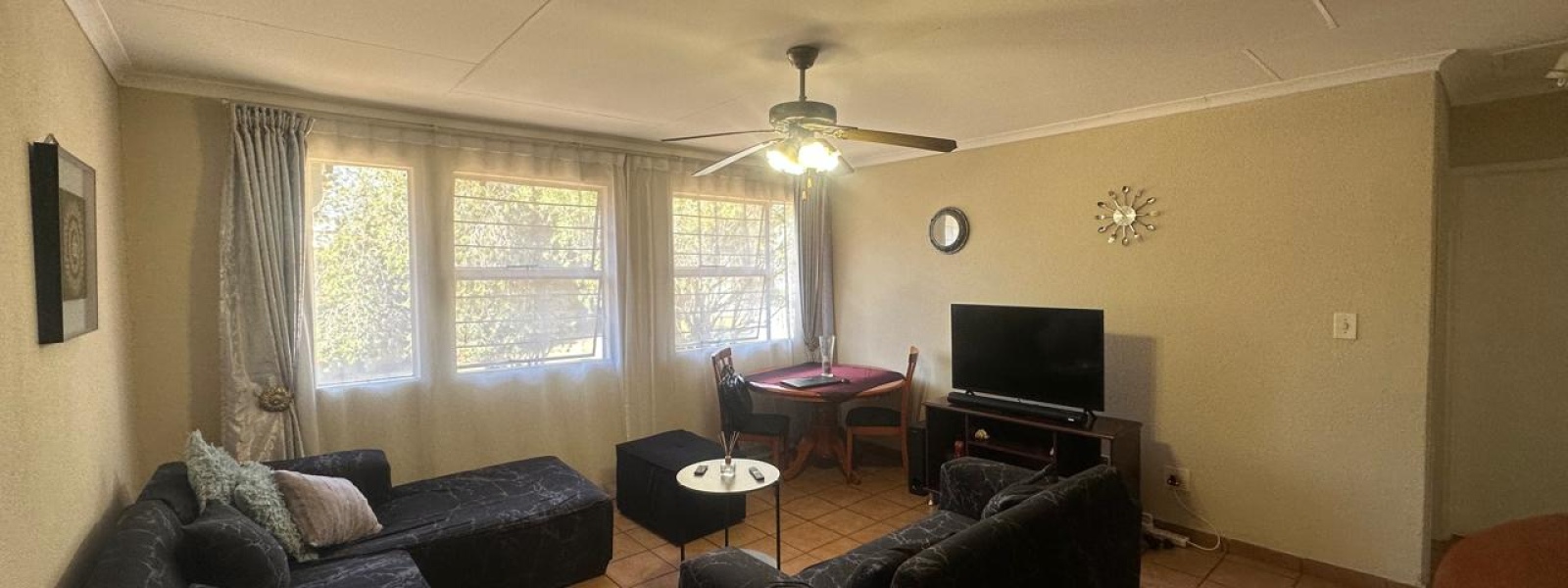 Village Green Denton Street, Ridgeway, Gauteng, 2 Bedrooms Bedrooms, 0 ,1 BathroomBathrooms,Apartment,For Sale,Village Green Denton Street,0,1671