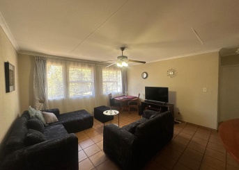 Village Green Denton Street, Ridgeway, Gauteng, 2 Bedrooms Bedrooms, 0 ,1 BathroomBathrooms,Apartment,For Sale,Village Green Denton Street,0,1671