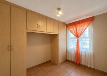 Village Green Denton Street, Ridgeway, Gauteng, 2 Bedrooms Bedrooms, 0 ,1 BathroomBathrooms,Apartment,For Sale,Village Green Denton Street,0,1671