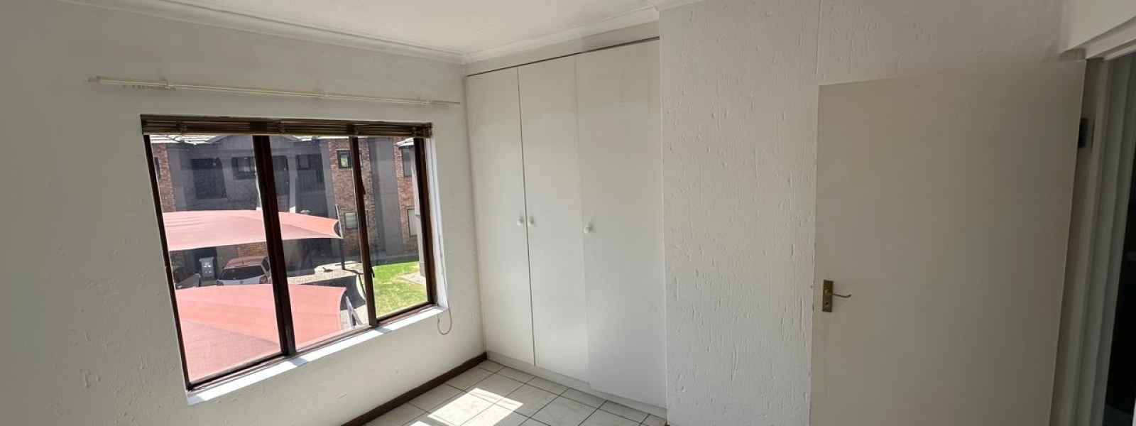 Majuba Mews, Helderwyk Estate, Gauteng, 2 Bedrooms Bedrooms, 0 ,1 BathroomBathrooms,Apartment,For Sale,Majuba Mews ,0,1672