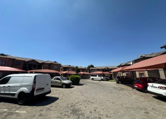 Majuba Mews, Helderwyk Estate, Gauteng, 2 Bedrooms Bedrooms, 0 ,1 BathroomBathrooms,Apartment,For Sale,Majuba Mews ,0,1672