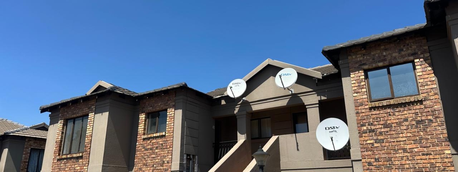 Majuba Mews, Helderwyk Estate, Gauteng, 2 Bedrooms Bedrooms, 0 ,1 BathroomBathrooms,Apartment,For Sale,Majuba Mews ,0,1672
