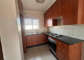 Majuba Mews, Helderwyk Estate, Gauteng, 2 Bedrooms Bedrooms, 0 ,1 BathroomBathrooms,Apartment,For Sale,Majuba Mews ,0,1672