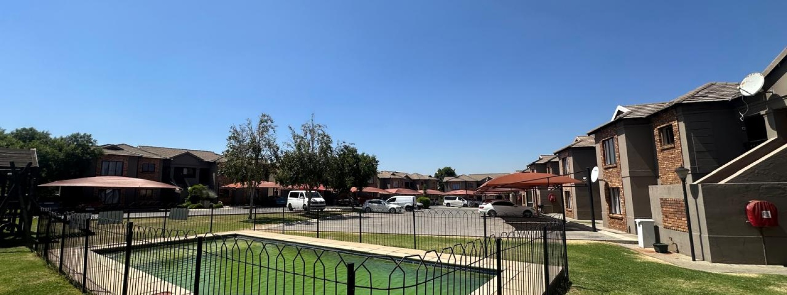 Majuba Mews, Helderwyk Estate, Gauteng, 2 Bedrooms Bedrooms, 0 ,1 BathroomBathrooms,Apartment,For Sale,Majuba Mews ,0,1672
