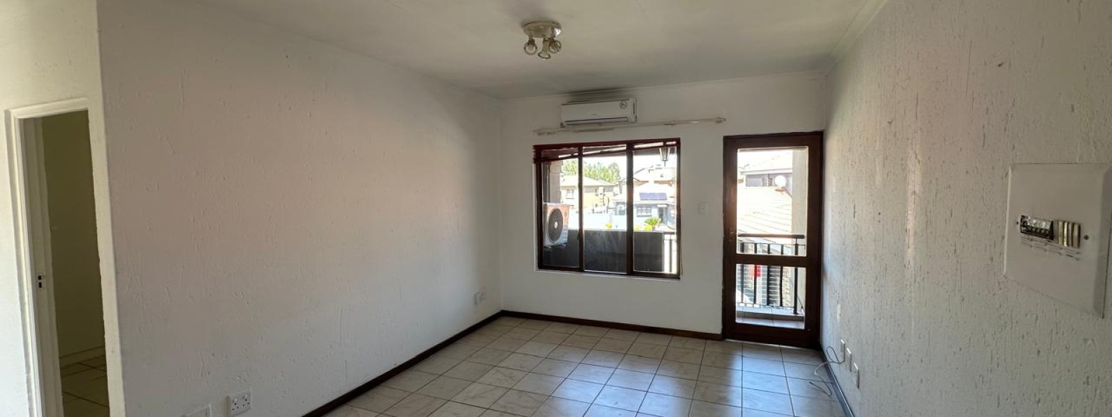 Majuba Mews, Helderwyk Estate, Gauteng, 2 Bedrooms Bedrooms, 0 ,1 BathroomBathrooms,Apartment,For Sale,Majuba Mews ,0,1672