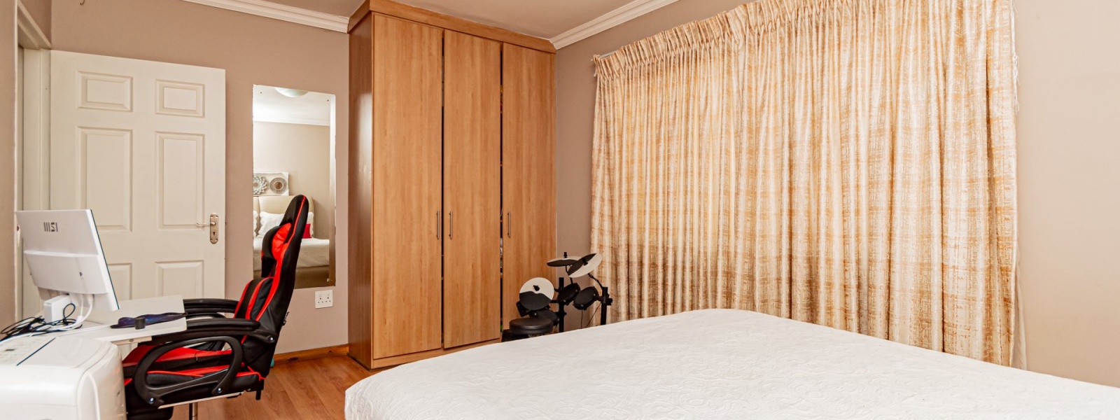 Kosmos Bonza Bay Street, Elandshaven, Gauteng, 3 Bedrooms Bedrooms, 0 ,2.5 BathroomsBathrooms,Apartment,For Sale,Kosmos Bonza Bay Street ,0,1673