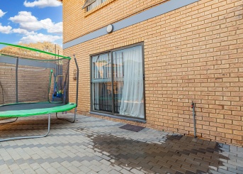 Kosmos Bonza Bay Street, Elandshaven, Gauteng, 3 Bedrooms Bedrooms, 0 ,2.5 BathroomsBathrooms,Apartment,For Sale,Kosmos Bonza Bay Street ,0,1673