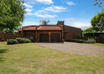 Kristal Crescent, Randhart, Gauteng, 4 Bedrooms Bedrooms, 0 ,2 BathroomsBathrooms,House,For Sale,Kristal Crescent ,0,1676 Kristal Crescent, Randhart, Gauteng, 4 Bedrooms Bedrooms, 0 ,2 BathroomsBathrooms,House,For Sale,Kristal Crescent ,0,1676