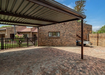 Kristal Crescent, Randhart, Gauteng, 4 Bedrooms Bedrooms, 0 ,2 BathroomsBathrooms,House,For Sale,Kristal Crescent ,0,1676 Kristal Crescent, Randhart, Gauteng, 4 Bedrooms Bedrooms, 0 ,2 BathroomsBathrooms,House,For Sale,Kristal Crescent ,0,1676