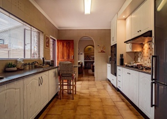 Kristal Crescent, Randhart, Gauteng, 4 Bedrooms Bedrooms, 0 ,2 BathroomsBathrooms,House,For Sale,Kristal Crescent ,0,1676 Kristal Crescent, Randhart, Gauteng, 4 Bedrooms Bedrooms, 0 ,2 BathroomsBathrooms,House,For Sale,Kristal Crescent ,0,1676