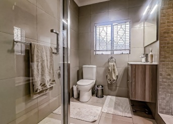 Kristal Crescent, Randhart, Gauteng, 4 Bedrooms Bedrooms, 0 ,2 BathroomsBathrooms,House,For Sale,Kristal Crescent ,0,1676 Kristal Crescent, Randhart, Gauteng, 4 Bedrooms Bedrooms, 0 ,2 BathroomsBathrooms,House,For Sale,Kristal Crescent ,0,1676