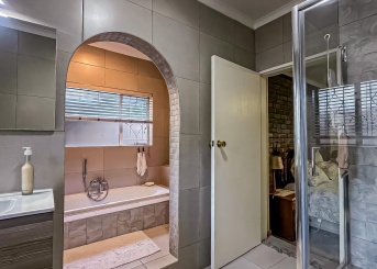 Kristal Crescent, Randhart, Gauteng, 4 Bedrooms Bedrooms, 0 ,2 BathroomsBathrooms,House,For Sale,Kristal Crescent ,0,1676 Kristal Crescent, Randhart, Gauteng, 4 Bedrooms Bedrooms, 0 ,2 BathroomsBathrooms,House,For Sale,Kristal Crescent ,0,1676