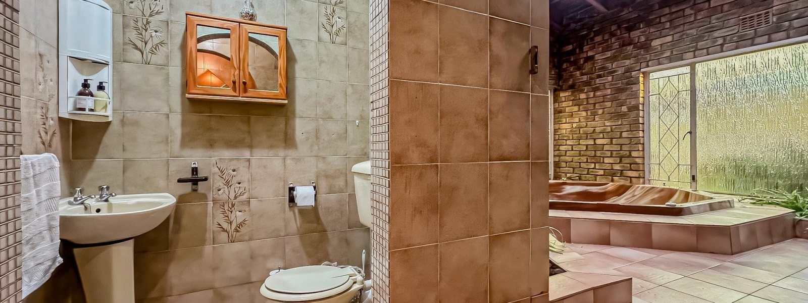 Kristal Crescent, Randhart, Gauteng, 4 Bedrooms Bedrooms, 0 ,2 BathroomsBathrooms,House,For Sale,Kristal Crescent ,0,1676