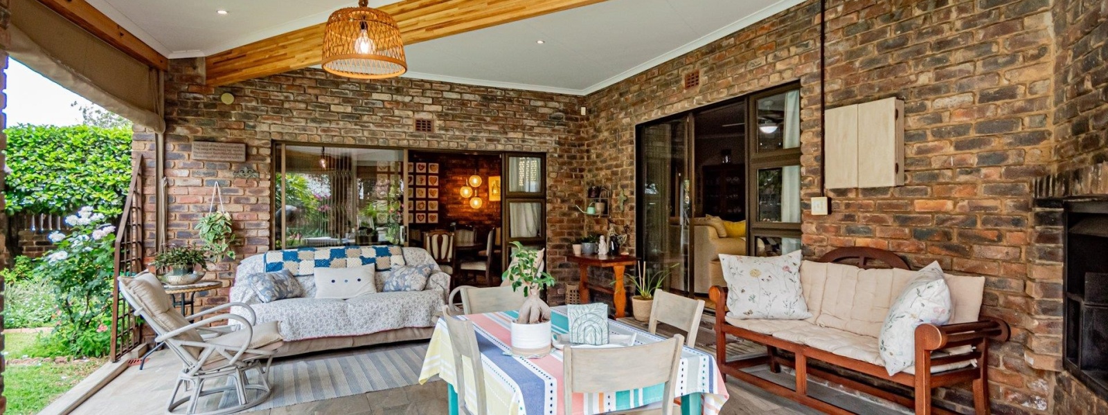 Kristal Crescent, Randhart, Gauteng, 4 Bedrooms Bedrooms, 0 ,2 BathroomsBathrooms,House,For Sale,Kristal Crescent ,0,1676