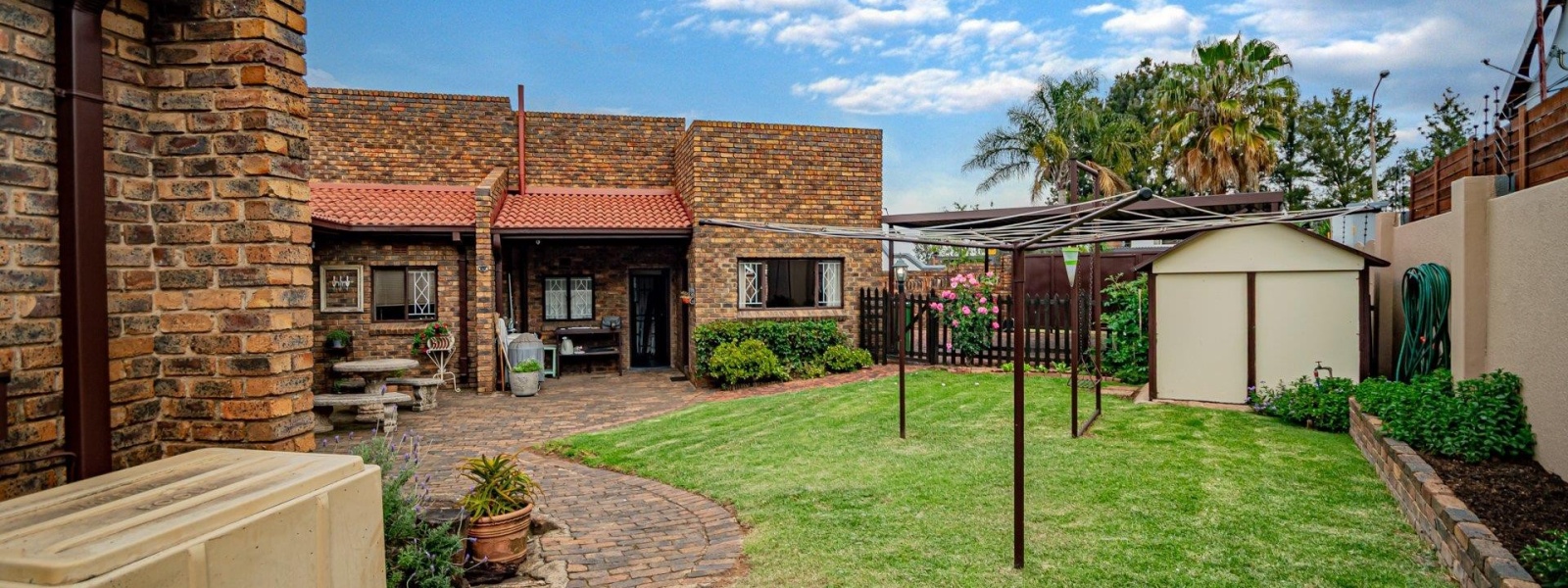 Kristal Crescent, Randhart, Gauteng, 4 Bedrooms Bedrooms, 0 ,2 BathroomsBathrooms,House,For Sale,Kristal Crescent ,0,1676