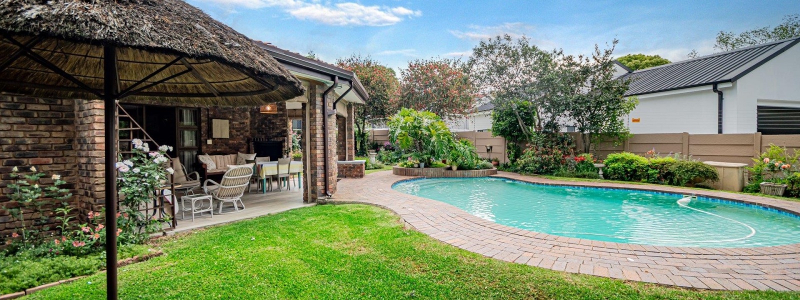 Kristal Crescent, Randhart, Gauteng, 4 Bedrooms Bedrooms, 0 ,2 BathroomsBathrooms,House,For Sale,Kristal Crescent ,0,1676