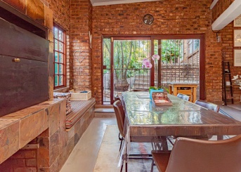 Rodene Avenue, Glenvista, Gauteng, 4 Bedrooms Bedrooms, 0 ,2.5 BathroomsBathrooms,House,For Sale,Rodene Avenue ,0,1677