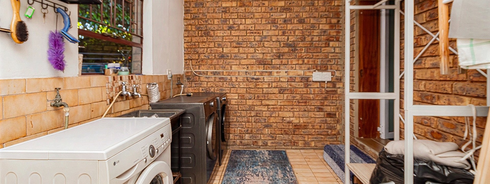Rodene Avenue, Glenvista, Gauteng, 4 Bedrooms Bedrooms, 0 ,2.5 BathroomsBathrooms,House,For Sale,Rodene Avenue ,0,1677