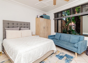 Rodene Avenue, Glenvista, Gauteng, 4 Bedrooms Bedrooms, 0 ,2.5 BathroomsBathrooms,House,For Sale,Rodene Avenue ,0,1677