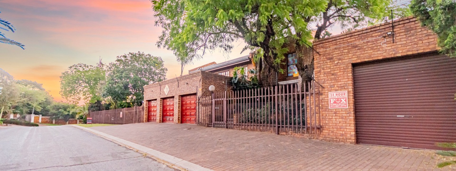 Rodene Avenue, Glenvista, Gauteng, 4 Bedrooms Bedrooms, 0 ,2.5 BathroomsBathrooms,House,For Sale,Rodene Avenue ,0,1677