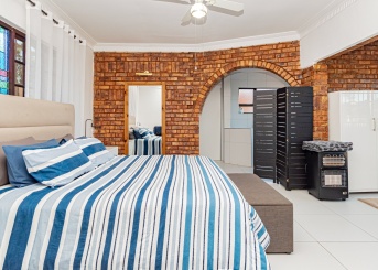 Rodene Avenue, Glenvista, Gauteng, 4 Bedrooms Bedrooms, 0 ,2.5 BathroomsBathrooms,House,For Sale,Rodene Avenue ,0,1677
