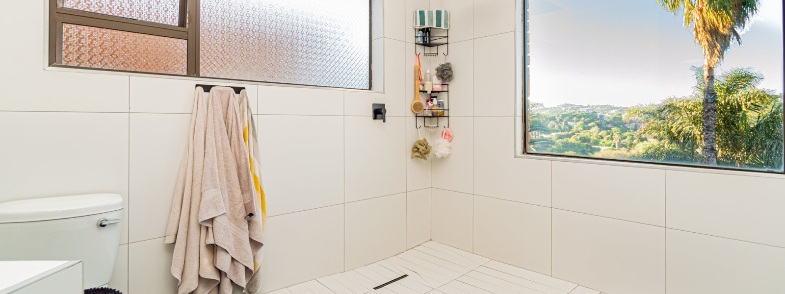 Rodene Avenue, Glenvista, Gauteng, 4 Bedrooms Bedrooms, 0 ,2.5 BathroomsBathrooms,House,For Sale,Rodene Avenue ,0,1677