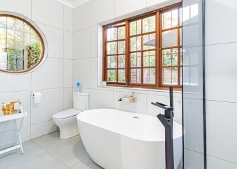 Rodene Avenue, Glenvista, Gauteng, 4 Bedrooms Bedrooms, 0 ,2.5 BathroomsBathrooms,House,For Sale,Rodene Avenue ,0,1677