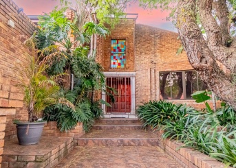 Rodene Avenue, Glenvista, Gauteng, 4 Bedrooms Bedrooms, 0 ,2.5 BathroomsBathrooms,House,For Sale,Rodene Avenue ,0,1677