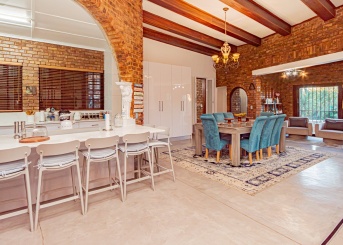 Rodene Avenue, Glenvista, Gauteng, 4 Bedrooms Bedrooms, 0 ,2.5 BathroomsBathrooms,House,For Sale,Rodene Avenue ,0,1677